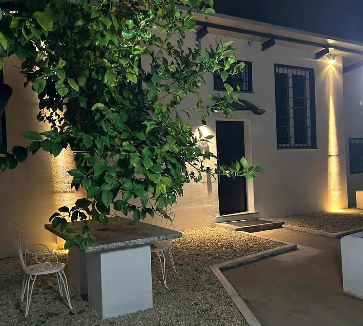 Lemon Suites Apartments Rome Italy