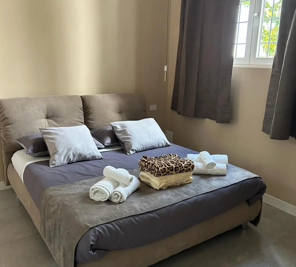 Lemon Suites Apartments Rome 0*,